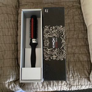Brand new- CROC Silitone Hair Bursh (25mm)
